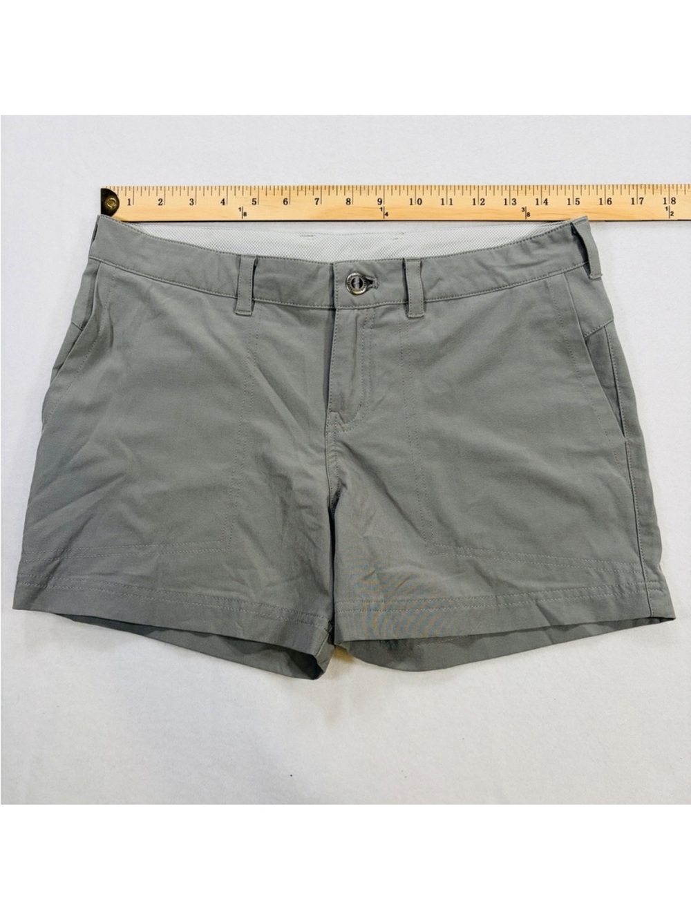 Patagonia Womens Quandary Shorts Grey Size 4 Hiking Outdoor